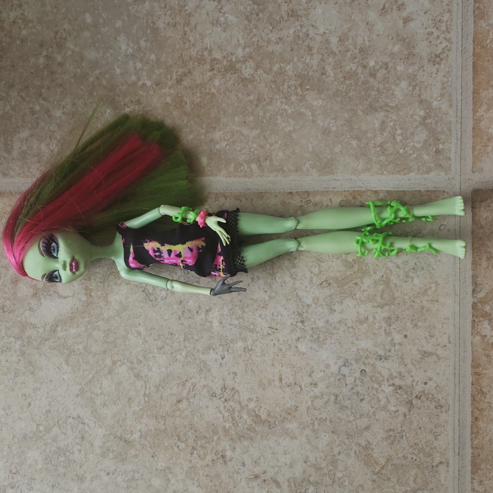 Monster High Venus Mcflytrap doll